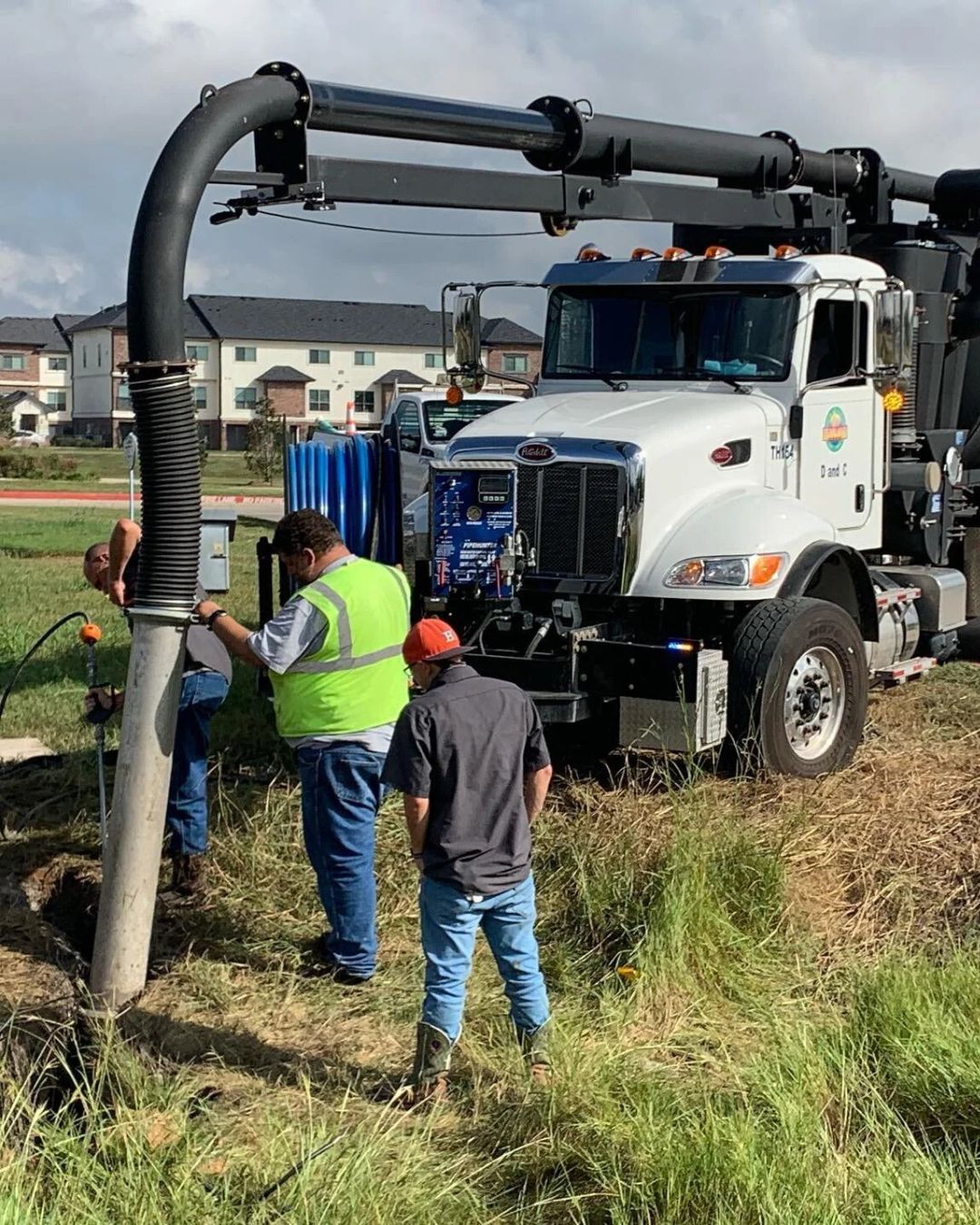 vacuum-excavation-truck-underground-infrastructure Municipal equipment in the field